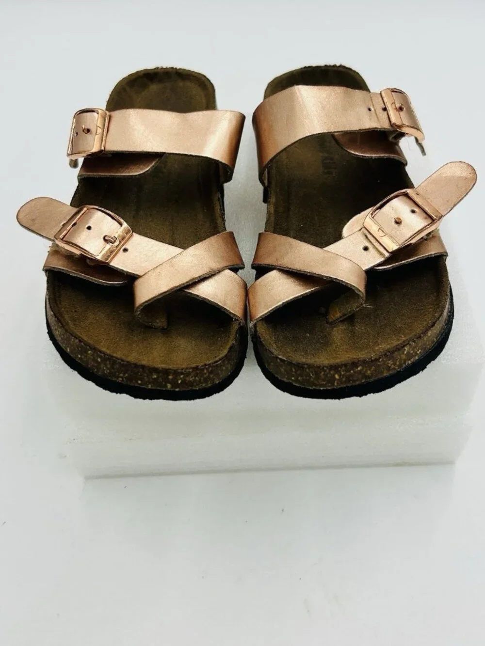 Outwoods Kids Sandals Toe-Loop Buckle Flats Sz 13 Metallic Bronze Cork Sole